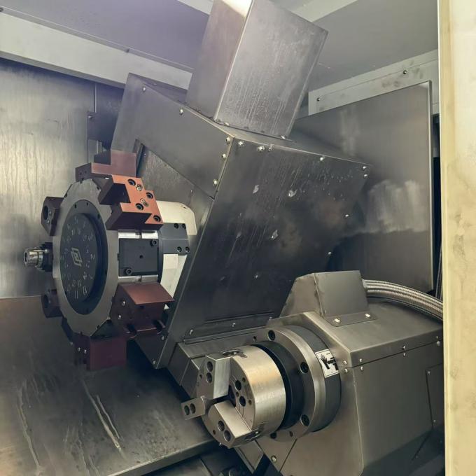 Dormitório inclinado de espinha dupla Torno automático de CNC TCK56Y com motor de sub-espinha Torno de CNC 4