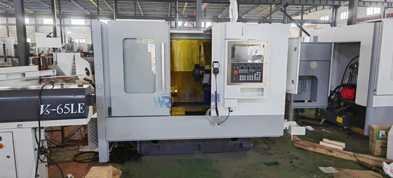 Máquina de torno CNC de alta precisão horizontal inclinada TCK46P
