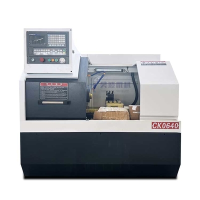 Máquina automática de torno CNC de tipo horizontal CK0640 380 Volt