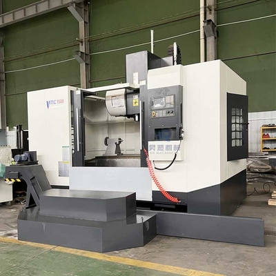 VMC1580 Centros de usinagem vertical CNC 5 eixos 4 eixos 3 eixos Máquinas de fresagem Metalurgia