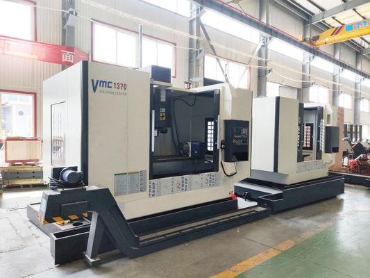 Fabricantes verticais Vmc1370 do centro fazendo à máquina do CNC do OEM 4axis